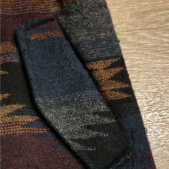 Women’s Aztec Southwestern Patterned Hooded Jacket Size Small EUC - Picture 2 of 10